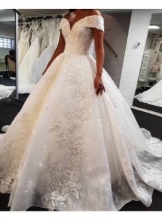 Luxus Brautkleid A Linie | Spitze Hochzeitskleider Günstig Online